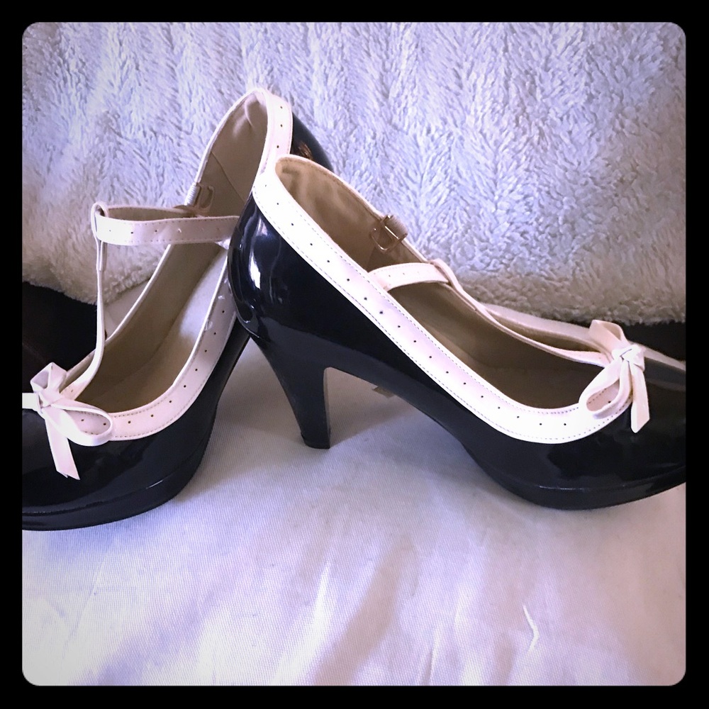 Black and white Mary Jane heels